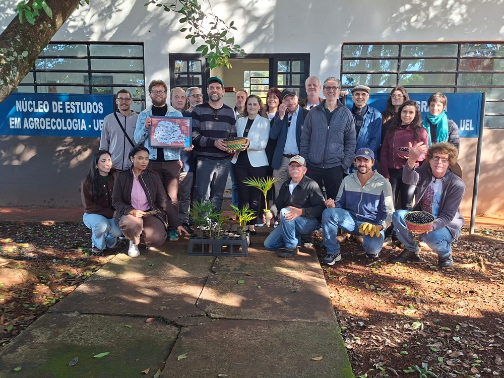 Reunião no NEAGRO da UEL